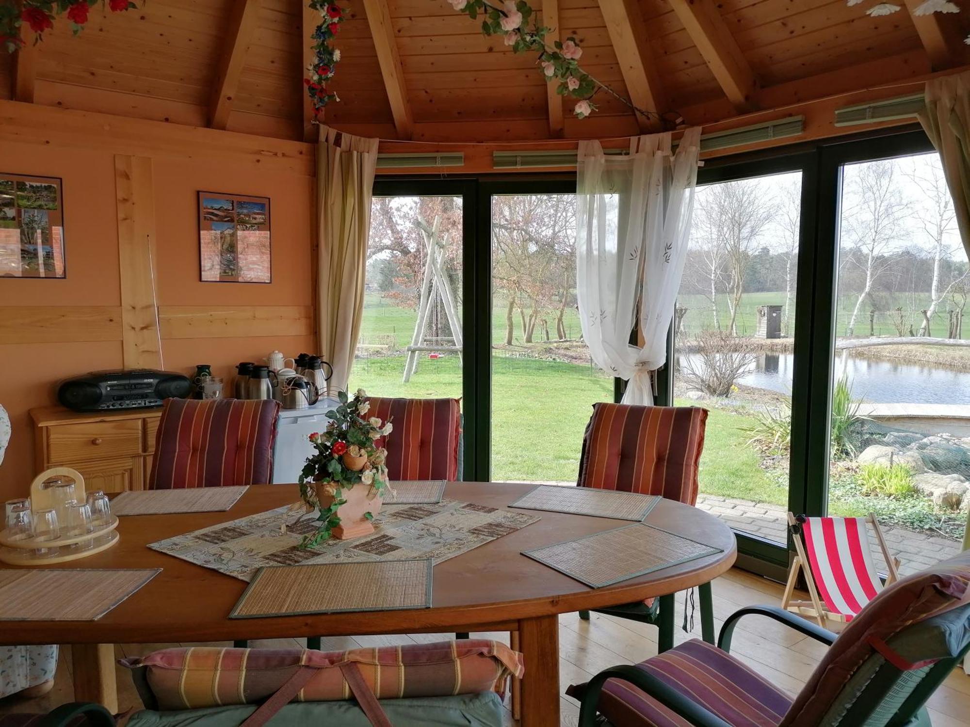 Landtraum Im Traumland Mecklenburg Apartment Warin Luaran gambar